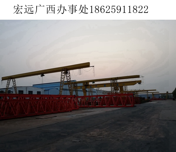 門式起重機(jī)行車龍門吊夾軌器的結(jié)構(gòu)和工作原理