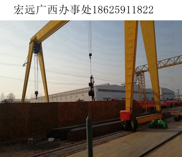廣西河池國內(nèi)企業(yè)主導(dǎo) 80 噸龍門吊